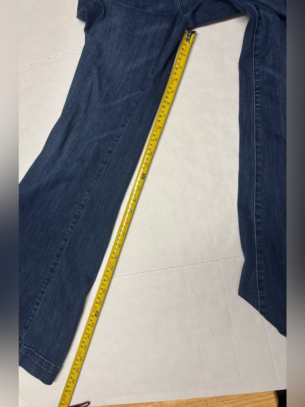 Pilcro by Anthropologie pull on flare jeans, size 30 - Picture 8 of 16